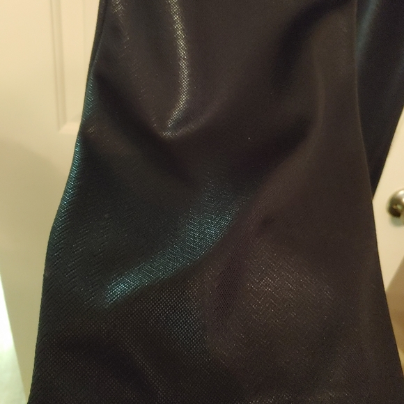 Pants - Picture 4 of 9